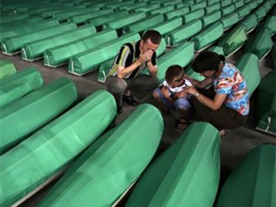 Serbia apologizes for Srebrenica massacre