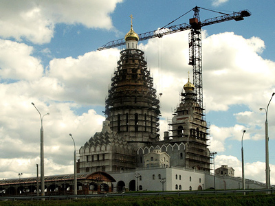 Moscow mayor allocates land for dozens of Orthodox churches
