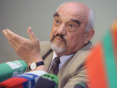 Russia demands end to Smirnov rule in Transdniestr