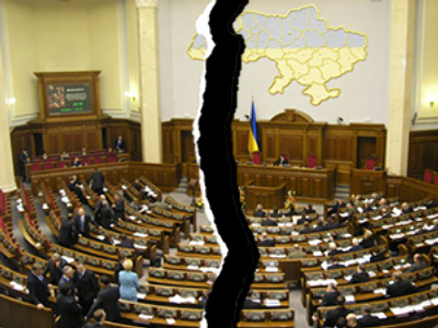 Ukraine’s parliamentary coalition breaks up leaving Timoshenko vulnerable