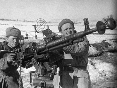 US blames USSR in WW2 history re-write