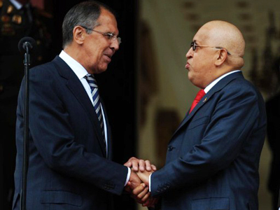Fur hats and arms - Chavez plans Russia trip