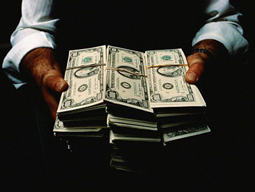 Plunder – the crime of our time