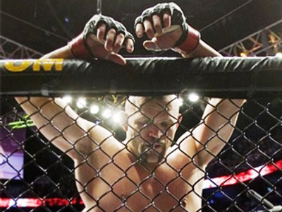 Former UFC champ destroyed in first round