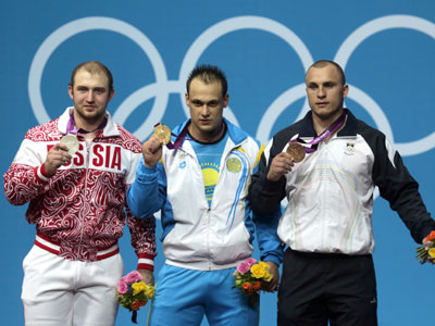Kazakh record-breaker leaves weightlifter Ivanov behind