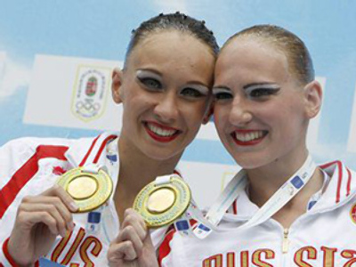 Ischenko adds another gold to European Aquatics collection