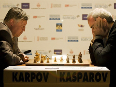 Kasparov takes 2-0 lead in nostalgic chess duel
