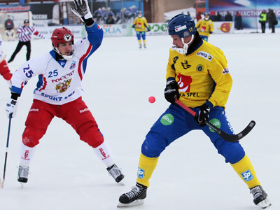 Russia beat Sweden to make Bandy Worlds finals