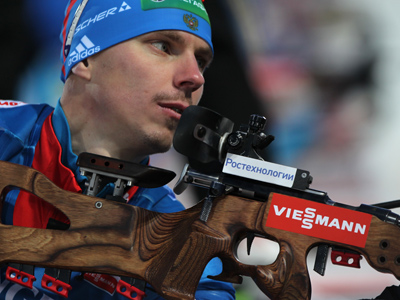 Russia kicks off biathlon season with mixed relay win