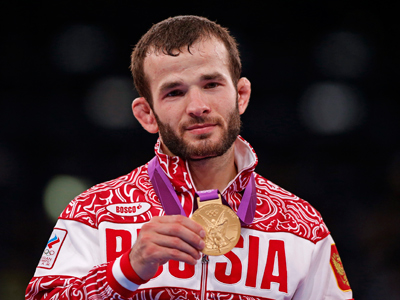 Russian wrestlers continue hunt for Olympic gold