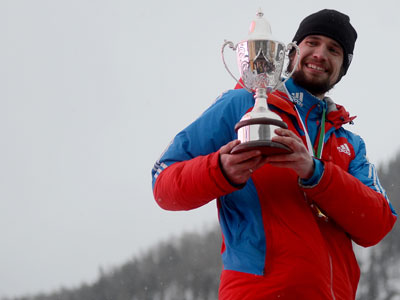 Tretiakov becomes first Russian to win skeleton world champs