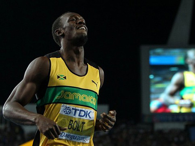 Bolt back on track in 200 meters triumph