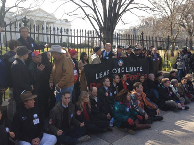 Keystone XL Pipeline protesters arrested in front of the White House (PHOTOS)