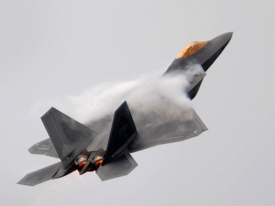 Air Force grounds F-22 fleet yet again