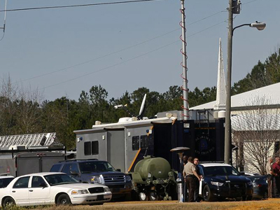 Alabama hostage crisis ends - child safe, kidnapper dead