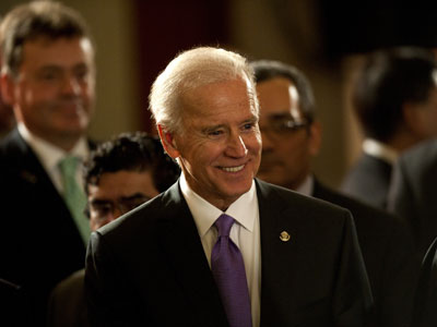 Obama appoints Biden to take charge on gun control