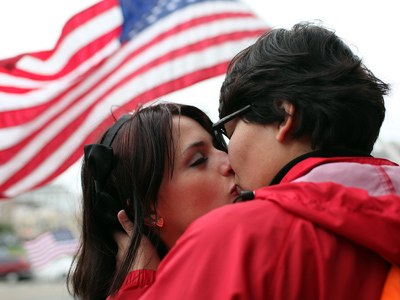 California court halts ban on anti-gay 'conversion treatment' for review