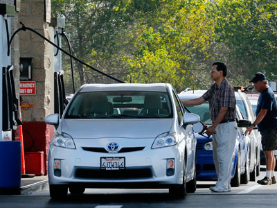 California gas prices hit record high