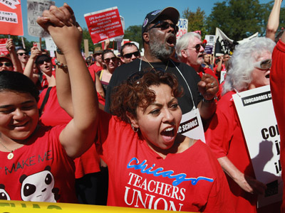 Chicago to file lawsuit forcing teachers' strike to end