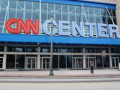 Chemical bomb alert: Police search CNN HQ in Atlanta