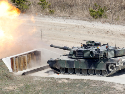 Weapons manufacturer bribes Congress to buy tanks that Pentagon doesn't want?