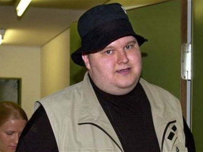 FBI ordered to copy Kim Dotcom's data before possible extradition