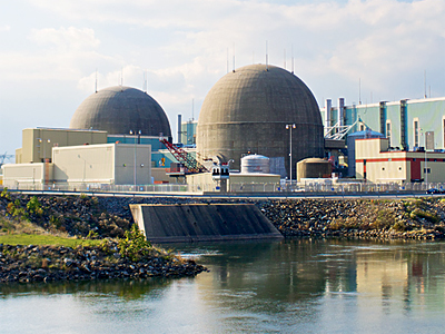 DC quake turns off two nuclear reactors