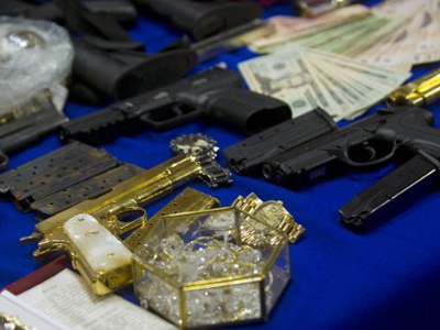 Drug cartels throw parties for US officials