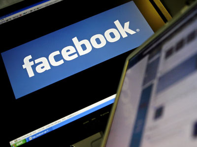 Facebook mobile update raises serious privacy concerns