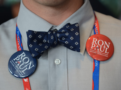 FBI shows up at teenager's home to ask about his Ron Paul school report