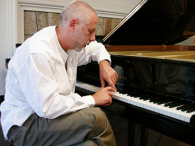 The pianist who came back to the cold
