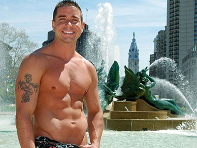 Firefighter commits suicide after shirtless photo scandal