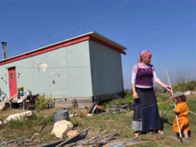 Friends don’t let friends build illegal settlements