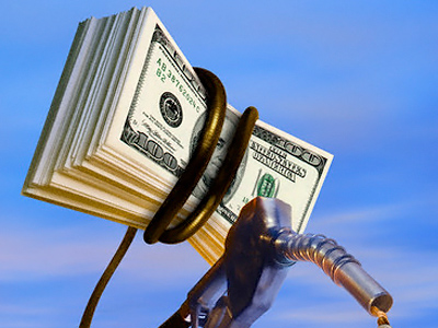 Democrats seek gas price fixing investigation