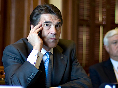 Gay rumors complicate Rick Perry's presidential prospects