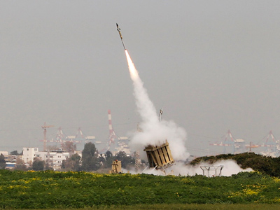 Israel to stay on its own if Iran is attacked, US warns