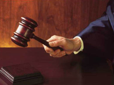 Judge sends unbelievably racist email about Obama