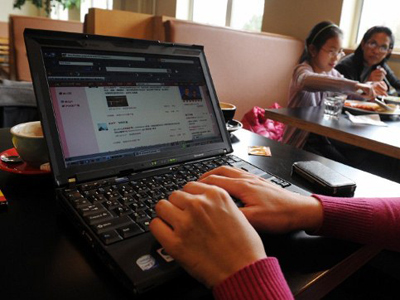 Jury fines Internet users $13.8 million - for being mean