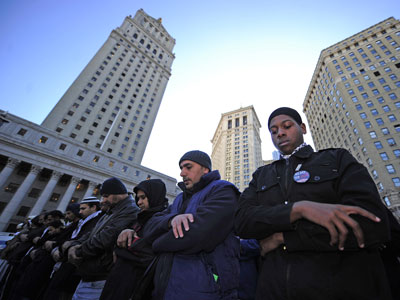 Civil liberties groups orders NYPD to stop spying on Muslims