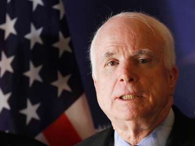 McCain sides with Netanyahu against top US general