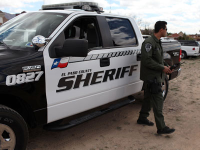 Mom sues police after being arrested for letting her kids play outside
