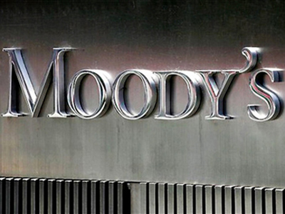 Moody's threaten US downgrade