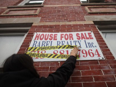 Banks can't keep up with foreclosures anymore