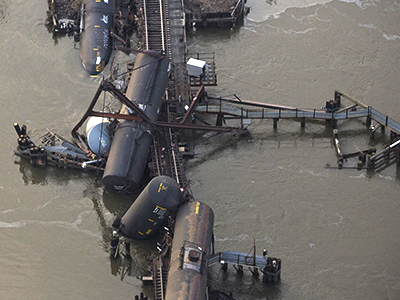 Investigation, cleanup of hazardous chemicals on hold after NJ bridge collapse