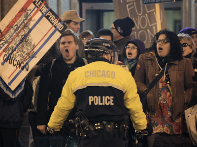 Judge slams Occupy Chicago arrests as ‘unconstitutional,’ throws out case