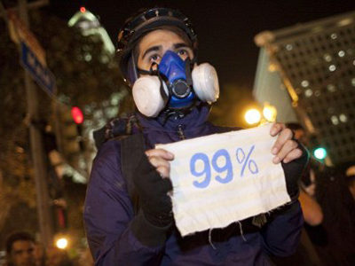 Thousands defy ban on Occupy LA