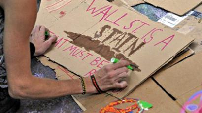 United States, New York : Demonstrators with "Occupy Wall Street" occupy Zuccotti Park on September 29, 2011 in New York. (AFP Photo / Timothu A. Clary) 