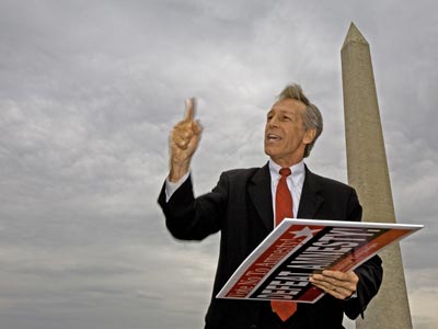 Third Party presidential candidate under investigation in key battleground state