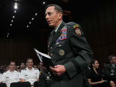 Murdoch wanted to bankroll Petraeus' presidential campaign; Fox News chief wanted to run it