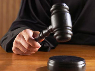 Polygamist leader fights sex abuse case
